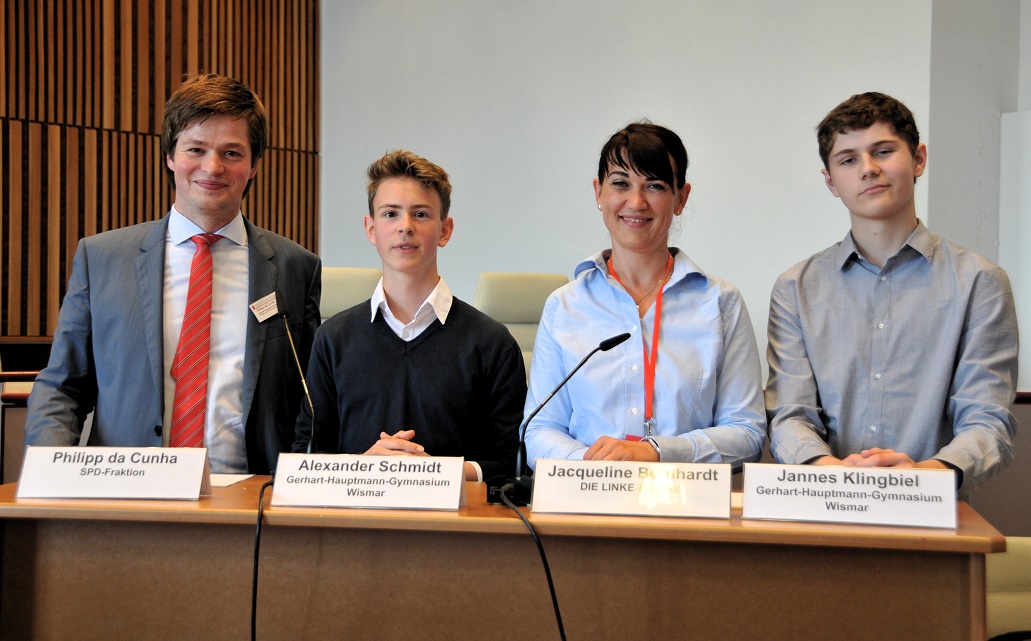 Keine Angst vor Debatte im Parlament